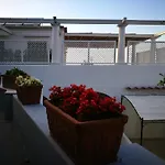 Patrizi بيت ضيافة كابري