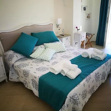 Patrizi Capri