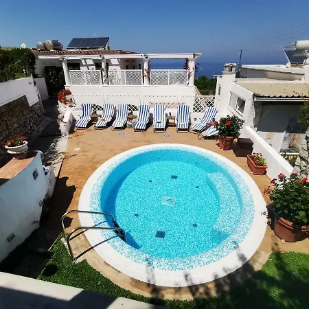 Patrizi 3* Capri